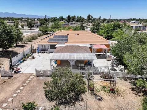 Exterior - 8585 Hickory, Hesperia, CA 92345 photo 16 of 16