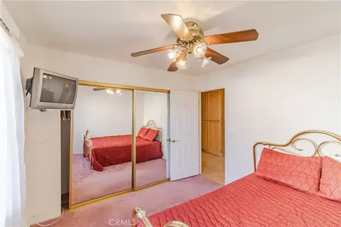 Bedroom - 14744 Crofton Ln, Helendale, CA 92342 photo 2 of 12