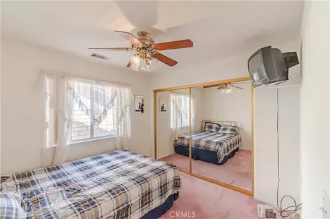Bedroom - 14744 Crofton Ln, Helendale, CA 92342 photo 5 of 12