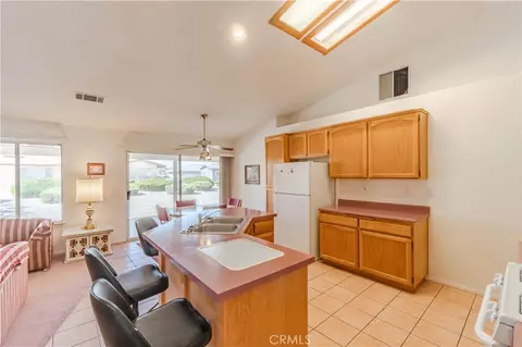 Kitchen - 14744 Crofton Ln, Helendale, CA 92342 photo 3 of 3