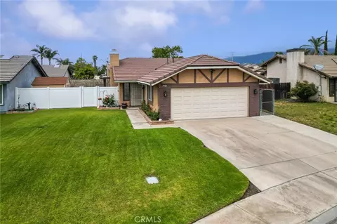 7784 Lemon Ct, Fontana, CA 92336