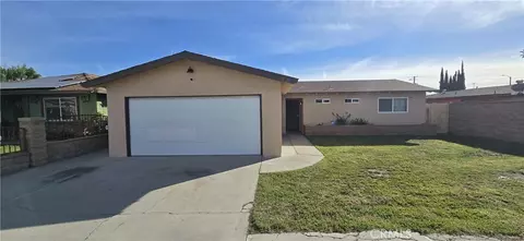 8323 Pinyon Ave, Fontana, CA 92335