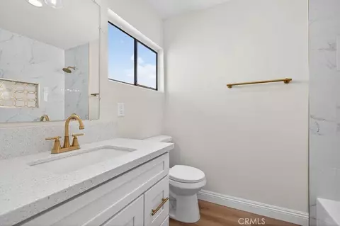 Bath - 925 E Appleton, Long Beach, CA 90802 photo 1 of 2