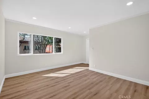 Living - 925 E Appleton, Long Beach, CA 90802 photo 4 of 5