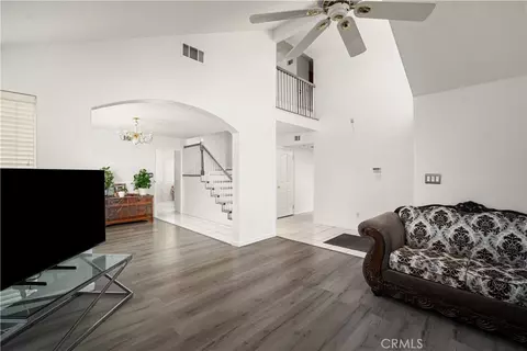 Entry Way - 906 Devonshire, Bakersfield, CA 93312 photo 1 of 1