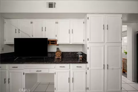 Kitchen - 906 Devonshire, Bakersfield, CA 93312 photo 3 of 3