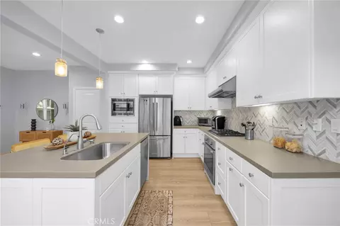 Kitchen - 188 Excursion, Irvine, CA 92618 photo 1 of 7