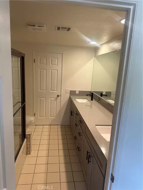 Bath - 1669 N San Antonio, Upland, CA 91784 photo 4 of 6