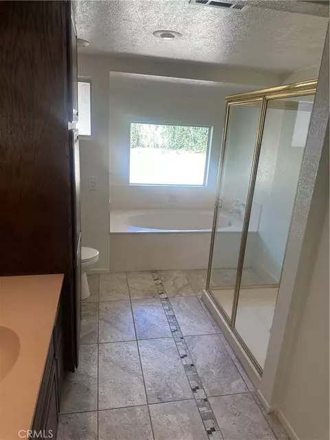 Bath - 1669 N San Antonio, Upland, CA 91784 photo 5 of 6