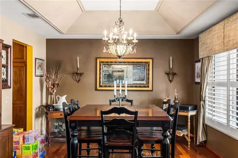 Dining - 2421 Cliff Rd, Upland, CA 91784 photo 2 of 3