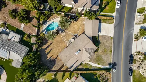 View/Area - 2421 Cliff Rd, Upland, CA 91784 photo 6 of 8