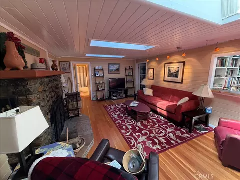 Living - 1076 Calanda, Crestline, CA 92325 photo 2 of 6