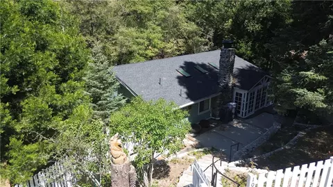 1076 Calanda, Crestline, CA 92325