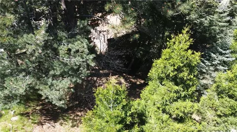 Exterior - 1076 Calanda, Crestline, CA 92325 photo 6 of 36