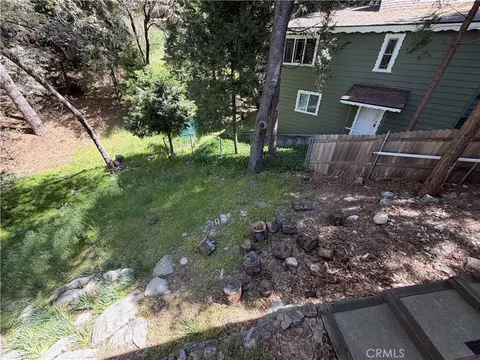Exterior - 1076 Calanda, Crestline, CA 92325 photo 16 of 36