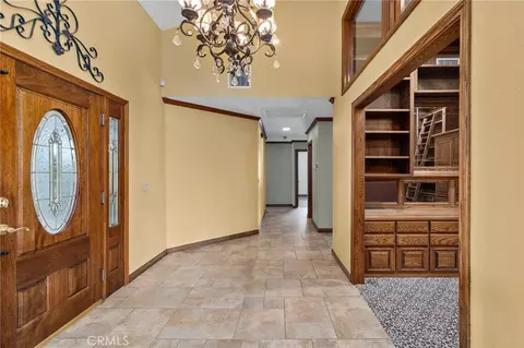 Entry Way - 5297 Amethyst, Rancho Cucamonga, CA 91737 photo 2 of 3
