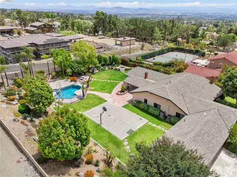 View/Area - 5297 Amethyst, Rancho Cucamonga, CA 91737 photo 4 of 6