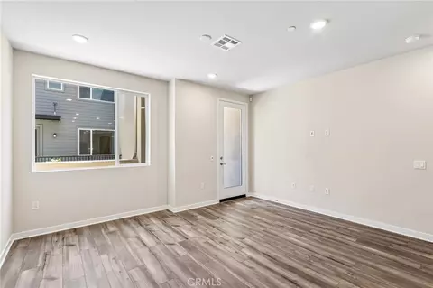Living - 4007 Valley Oak Ln #C, El Monte, CA 91733 photo 4 of 7