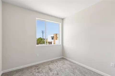 Bedroom - 4007 Valley Oak Ln #C, El Monte, CA 91733 photo 1 of 11