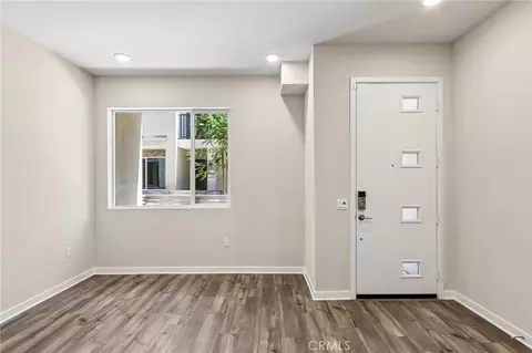 Living - 4007 Valley Oak Ln #C, El Monte, CA 91733 photo 5 of 7