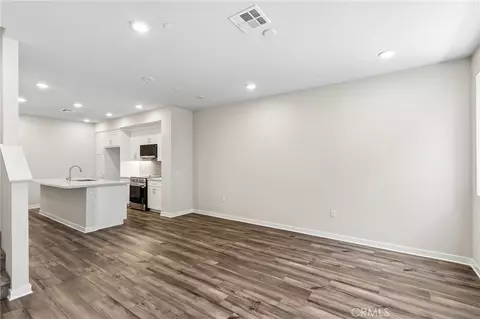 Living - 4007 Valley Oak Ln #C, El Monte, CA 91733 photo 3 of 7