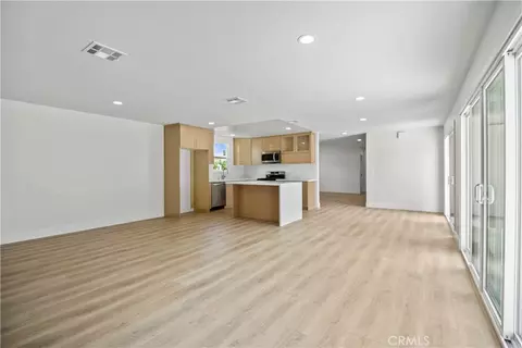 Living - 9917 Stanwin Ave, Arleta, CA 91331 photo 1 of 3