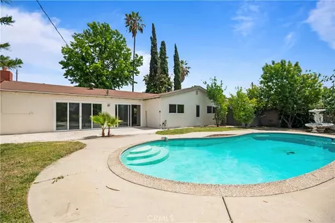 Exterior - 9917 Stanwin Ave, Arleta, CA 91331 photo 2 of 2