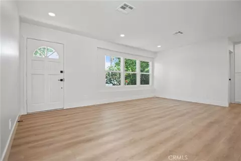 Living - 9917 Stanwin Ave, Arleta, CA 91331 photo 3 of 3