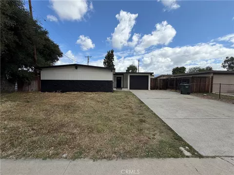461 E Harrison Ave, Pomona, CA 91767