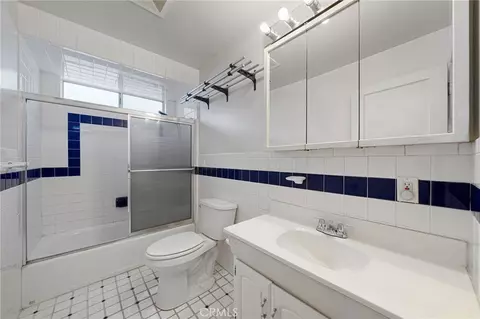 Bath - 4247 Jerry Ave, Baldwin Park, CA 91706 photo 1 of 1
