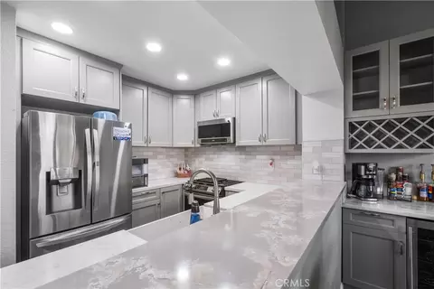 4900 N Grand #210, Covina, CA 91724