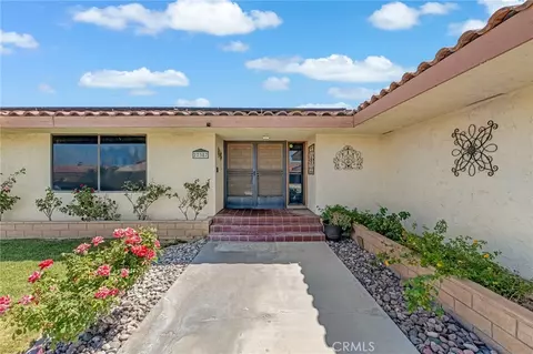 Exterior - 27387 Lakeview Dr, Helendale, CA 92342 photo 6 of 11