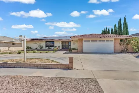 Exterior - 27387 Lakeview Dr, Helendale, CA 92342 photo 2 of 11