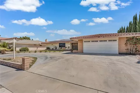 Exterior - 27387 Lakeview Dr, Helendale, CA 92342 photo 5 of 11