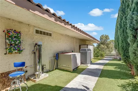 Exterior - 27387 Lakeview Dr, Helendale, CA 92342 photo 11 of 11