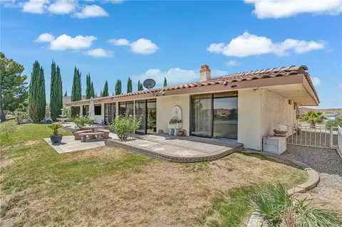 Exterior - 27387 Lakeview Dr, Helendale, CA 92342 photo 10 of 11