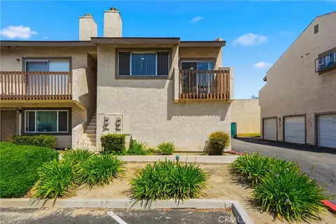 1251 S S Mdw #120, Colton, CA 92324