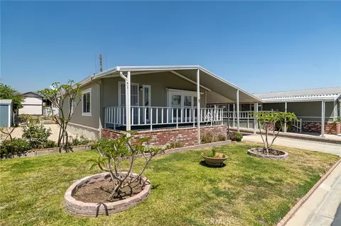 2598 Ayala Dr #42, Rialto, CA 92377
