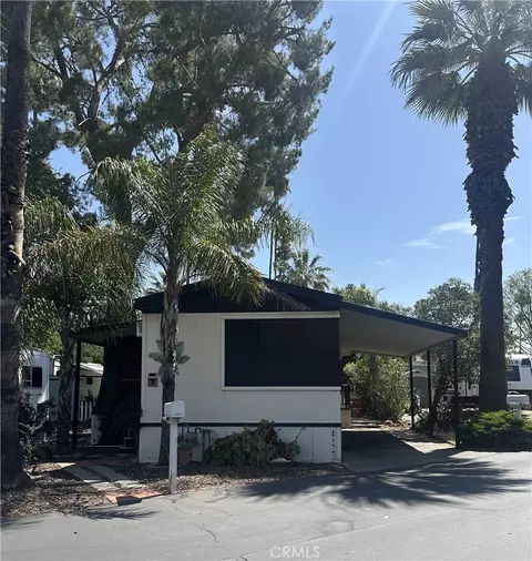 2751 Reche Cyn #85, Colton, CA 92324