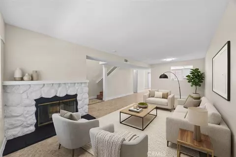 174 W Walnut #B, Rialto, CA 92376