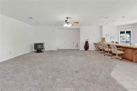 Living - 14740 Blue Grass Dr, Helendale, CA 92342 photo 3 of 13