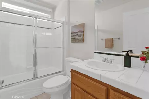 Bath - 14740 Blue Grass Dr, Helendale, CA 92342 photo 1 of 6