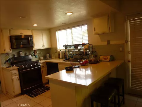 Other - 13766 Burning Tree Dr, Victorville, CA 92395 photo 11 of 34