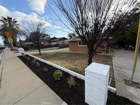 12426 2nd, Yucaipa, CA 92399