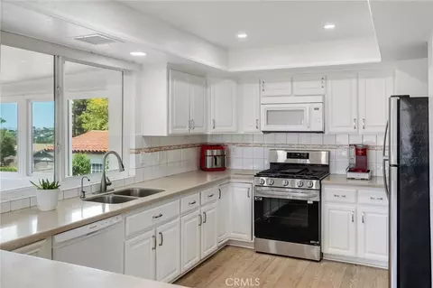 Kitchen - 8979 Alder, Rancho Cucamonga, CA 91730 photo 2 of 2