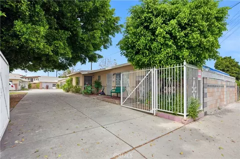 Exterior - 2515 Mountain View Rd, El Monte, CA 91733 photo 2 of 16