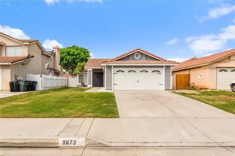 8673 Northstar Dr, Riverside, CA 92508