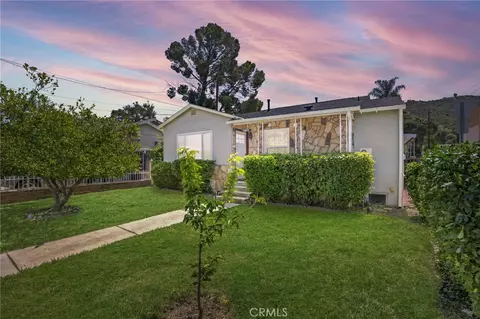 7664 Beckett St, Tujunga, CA 91042