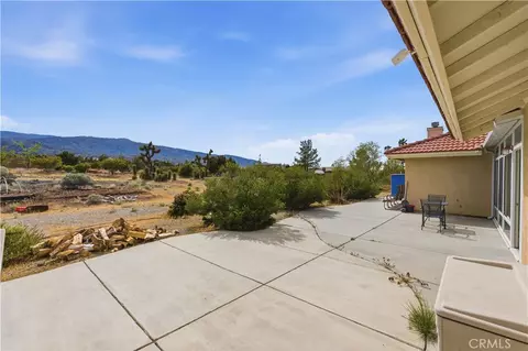 Exterior - 2777 Brawley, Pinon Hills, CA 92372 photo 3 of 5