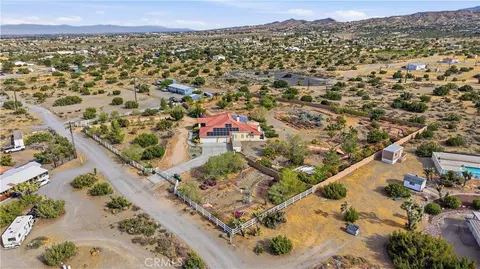 View/Area - 2777 Brawley, Pinon Hills, CA 92372 photo 2 of 4
